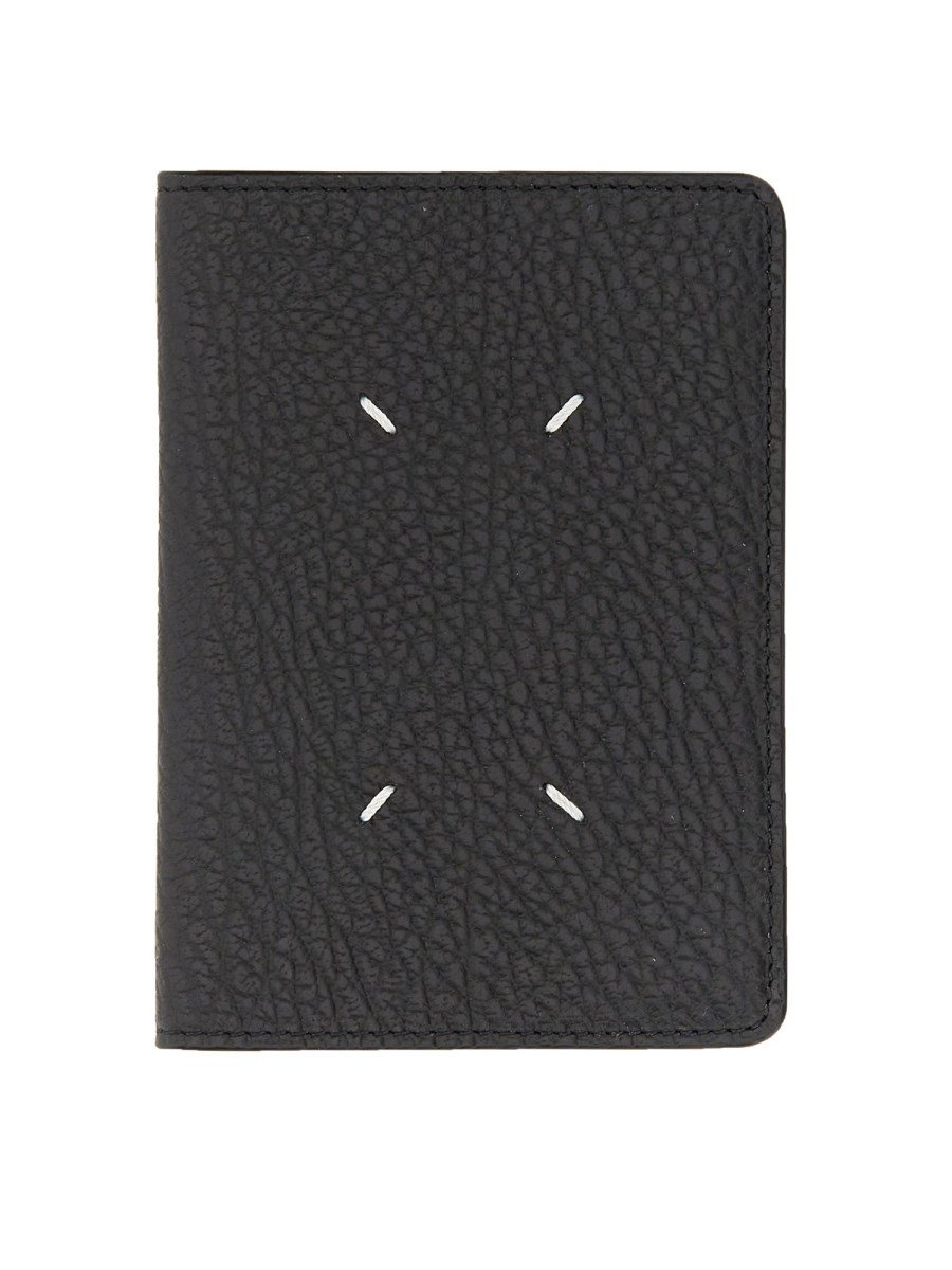 MAISON MARGIELA    LEATHER PASSPORT HOLDER