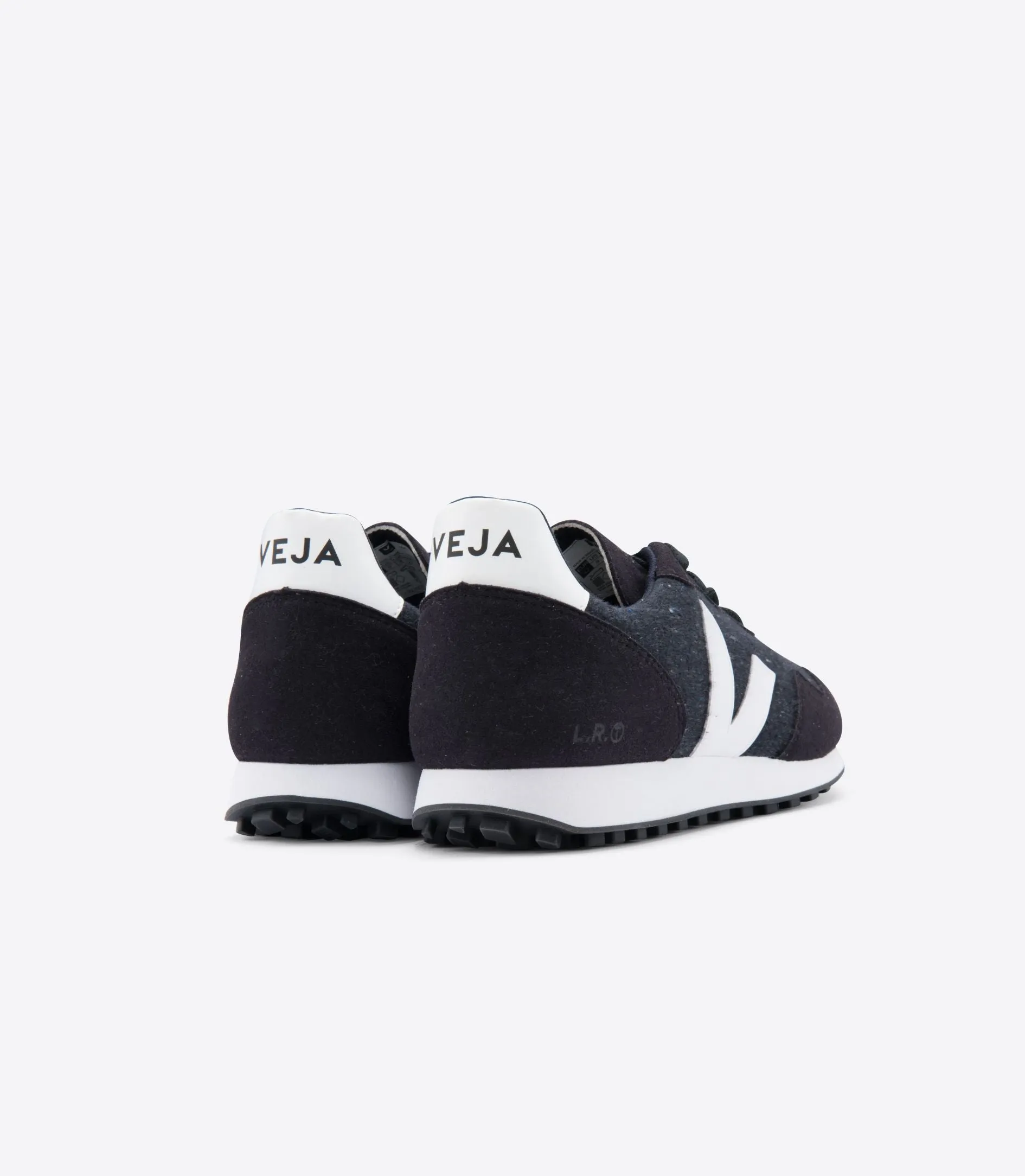 SDU Flannel in Black White from Veja