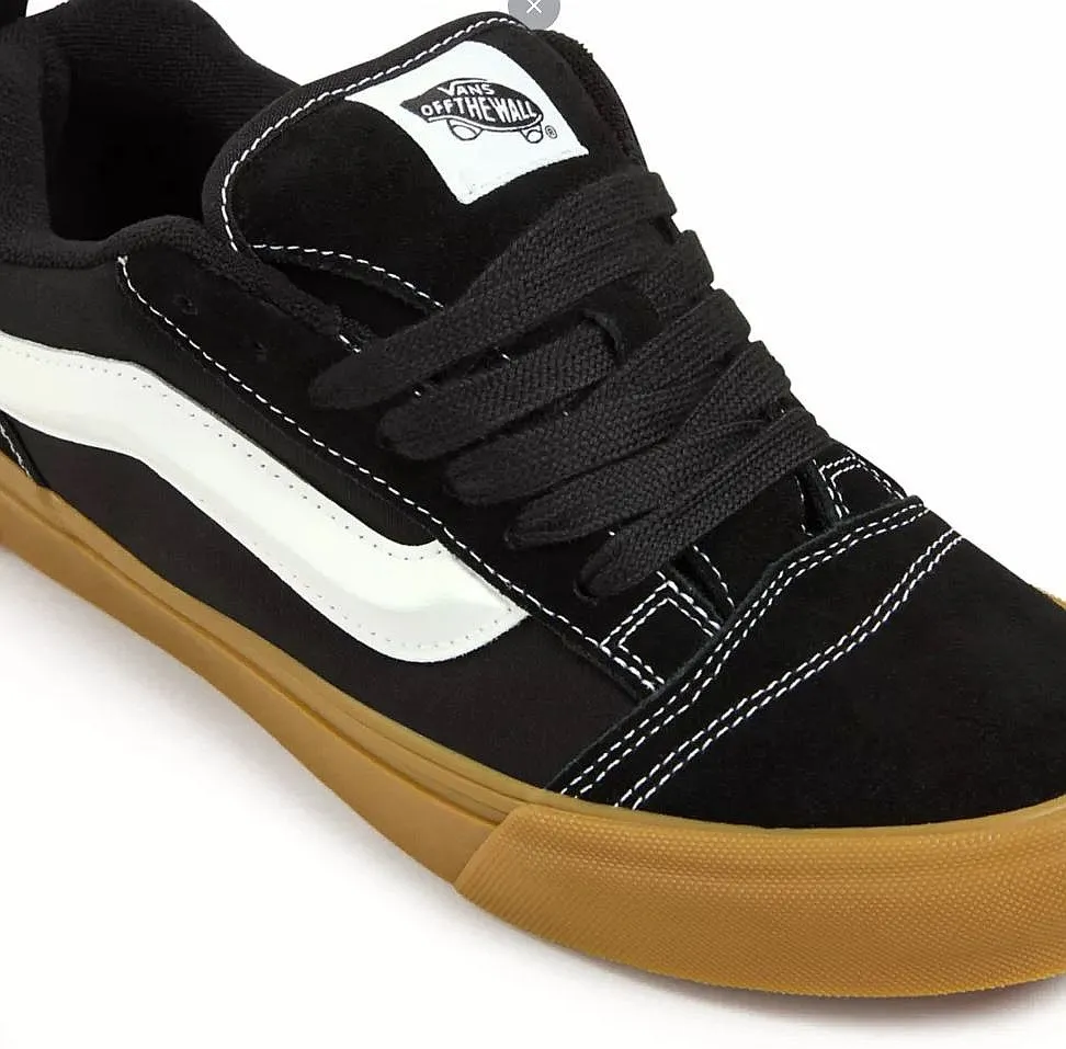 shoes Vans Knu Skool - Black/Gum