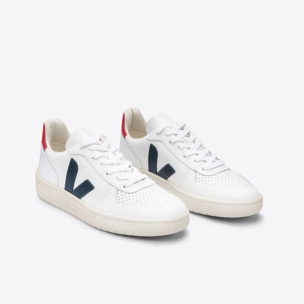 VEJA V-10 EXTRA WHITE NAUTICO PEKIN