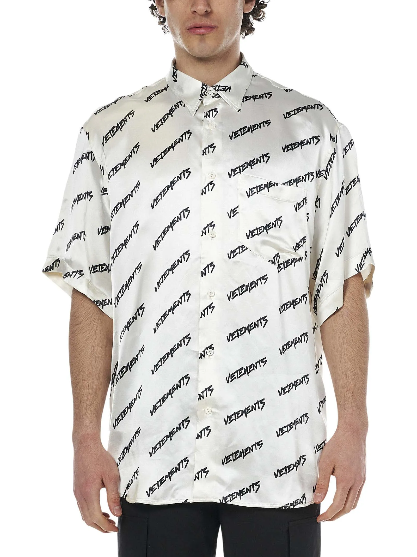 Vetements All-Over Logo Printed Short-Sleeved Shirt